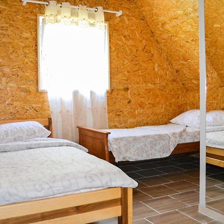 Вилла Grandma'S Hut Никшич Экстерьер фото