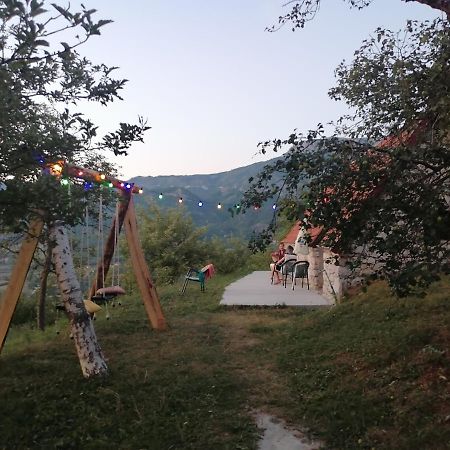 Вилла Grandma'S Hut Никшич Экстерьер фото