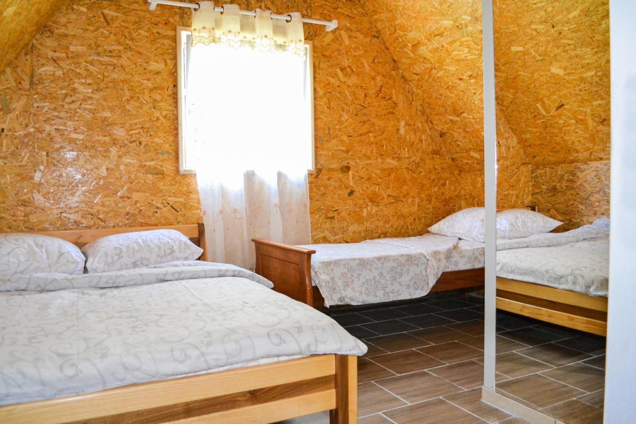 Вилла Grandma'S Hut Никшич Экстерьер фото
